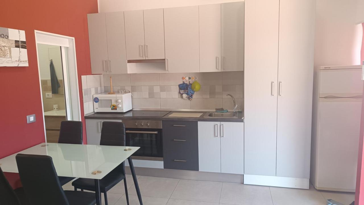 Villas Canarias Calle Madrid Costa Adeje  ภายนอก รูปภาพ